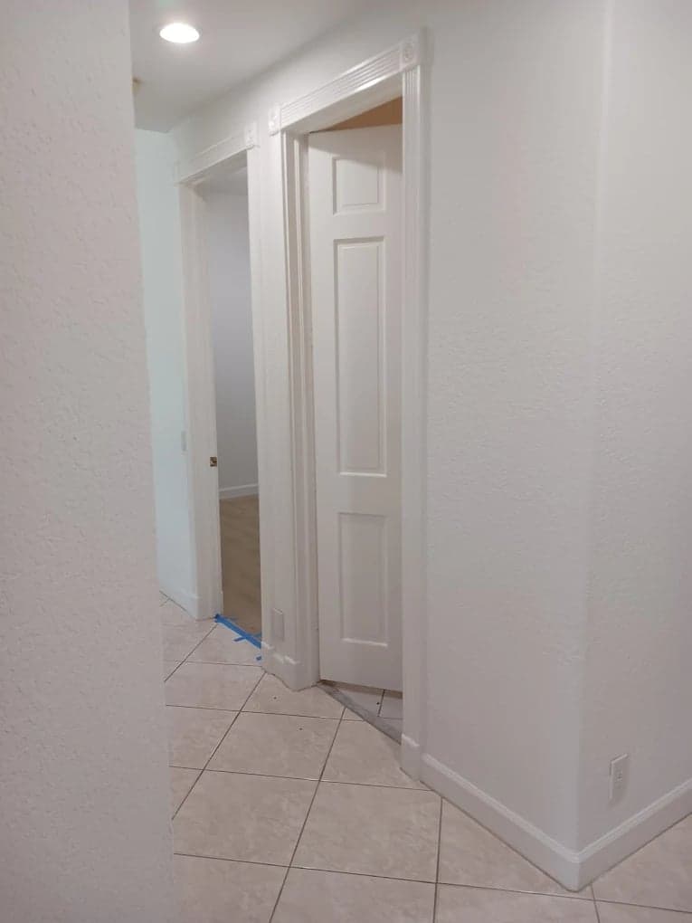 Hartzell Painting gallery image 4