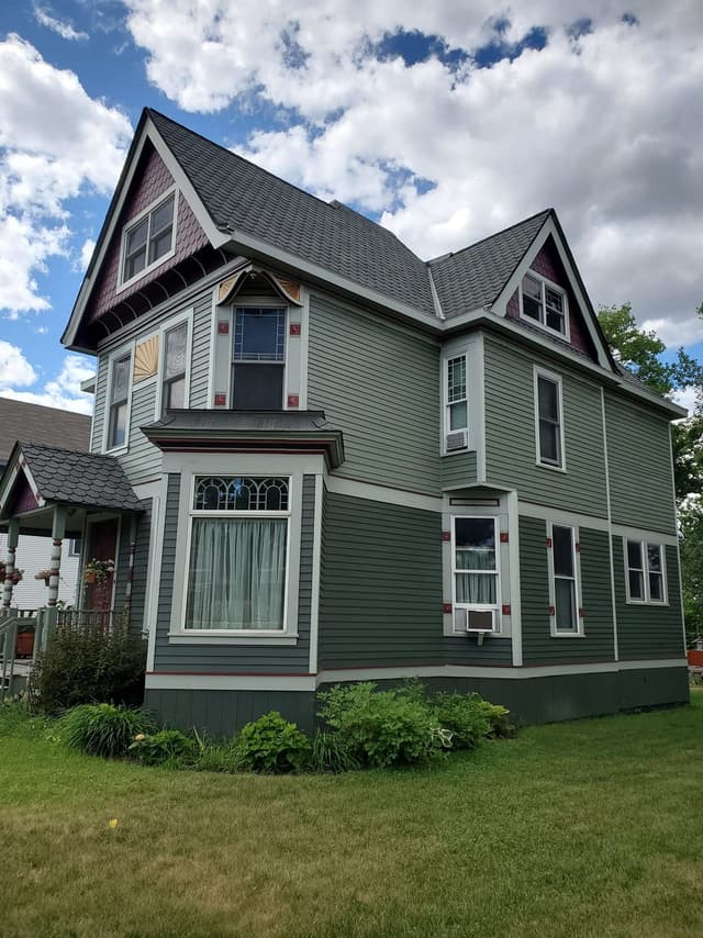 White Chooz Painters logo with blue background placeholder for paintig company logos