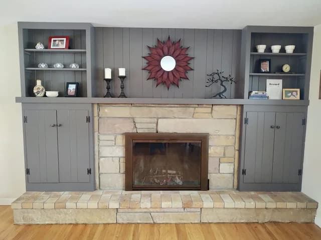 White Chooz Painters logo with blue background placeholder for paintig company logos