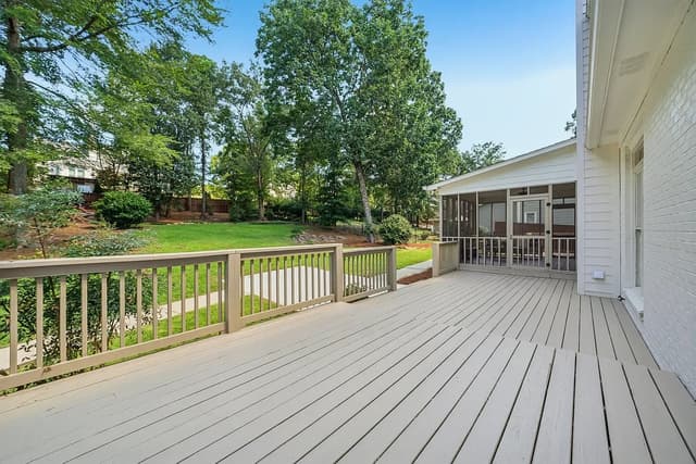 White Chooz Painters logo with blue background placeholder for paintig company logos