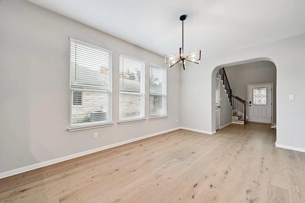 Guevara Painting & Cleaning Services gallery image 3