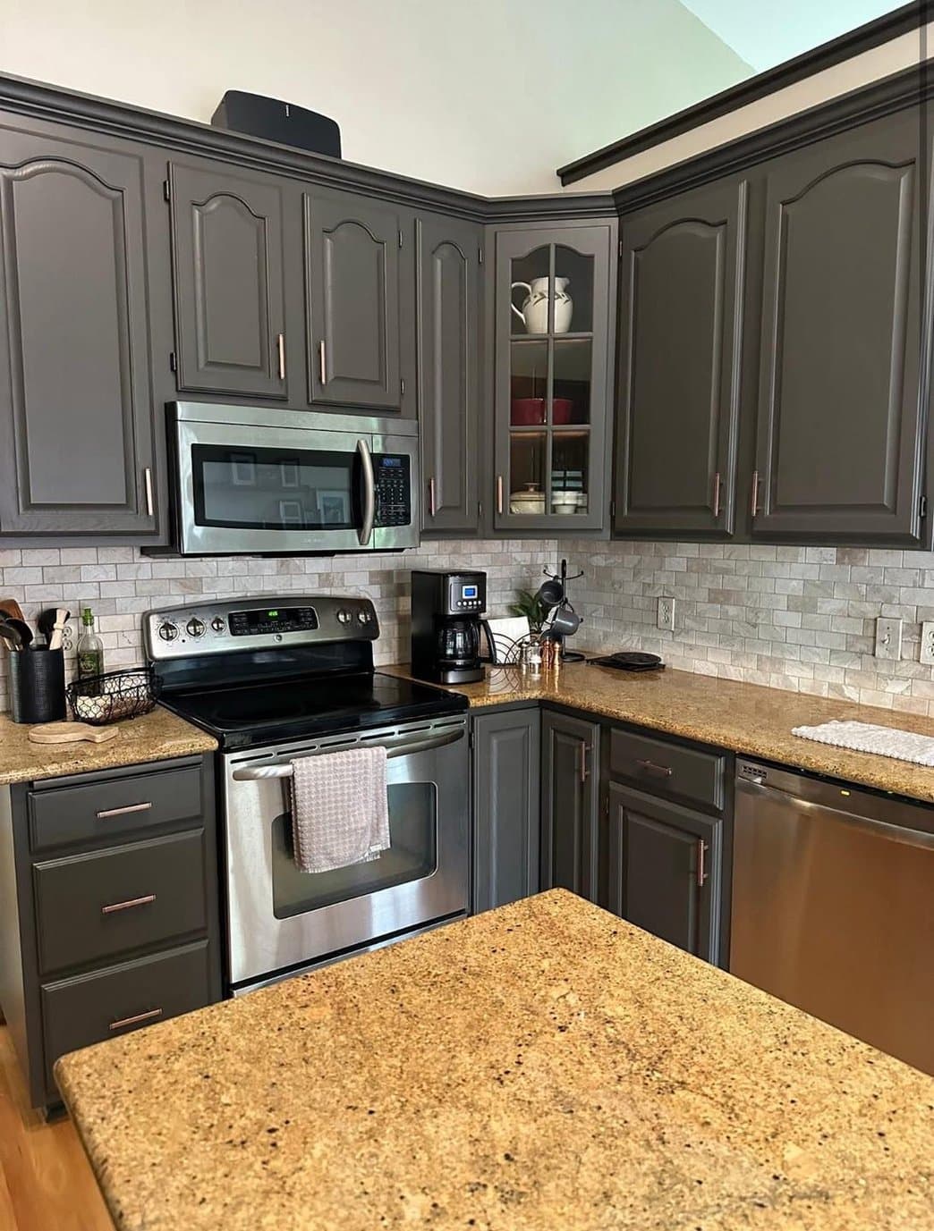 Ziegler Painting & Drywall Repairs gallery image 4