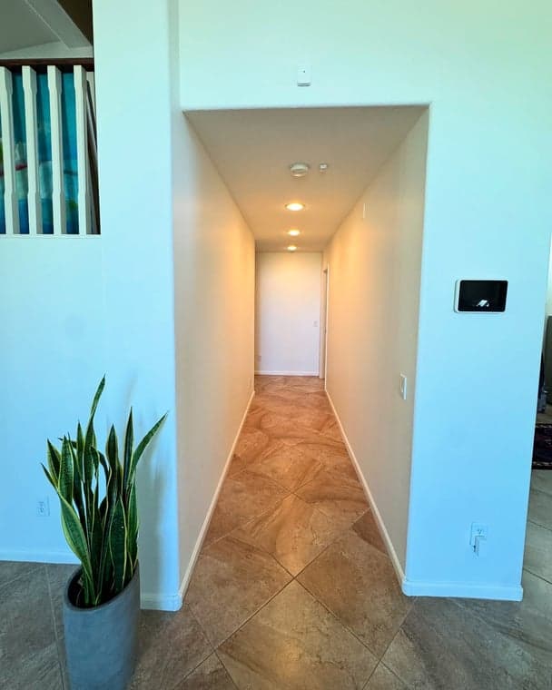 LGND Painting gallery image 2