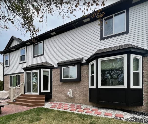 White Chooz Painters logo with blue background placeholder for paintig company logos