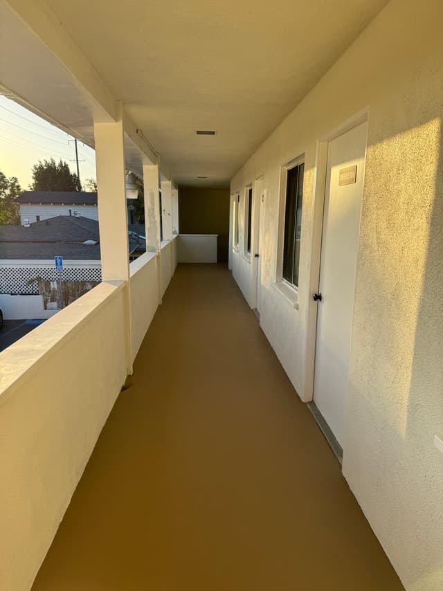 White Chooz Painters logo with blue background placeholder for paintig company logos