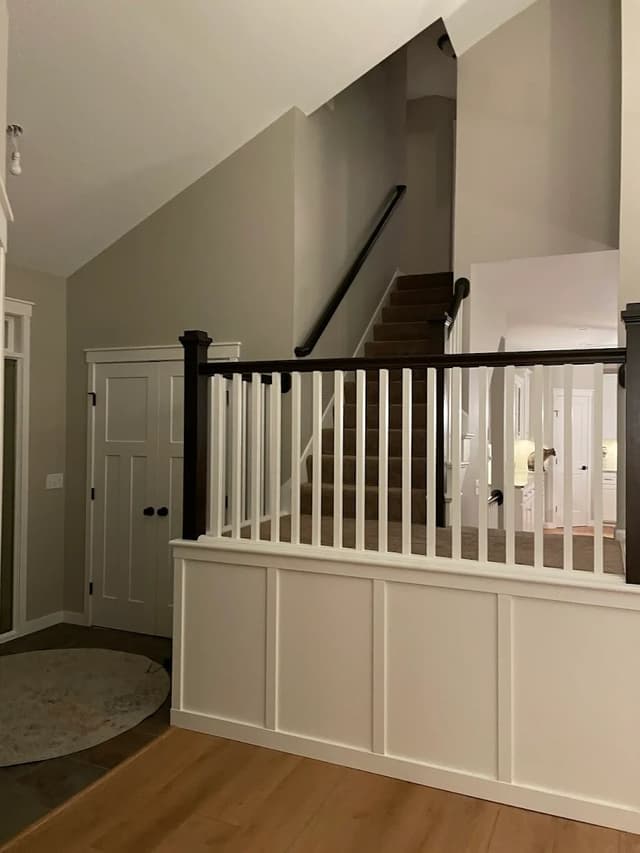 White Chooz Painters logo with blue background placeholder for paintig company logos