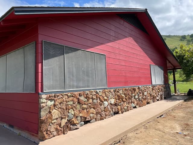 White Chooz Painters logo with blue background placeholder for paintig company logos