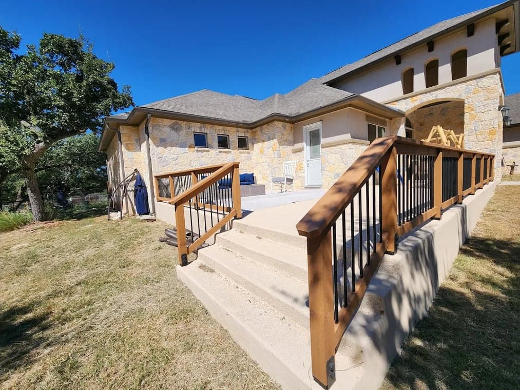 Stain Your Fence Texas gallery image 3