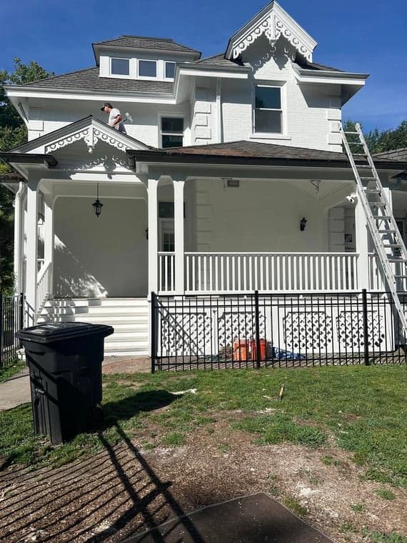 Bombardier Painting gallery image 3