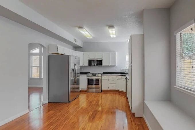 Straight Line Painting LLC gallery image 3