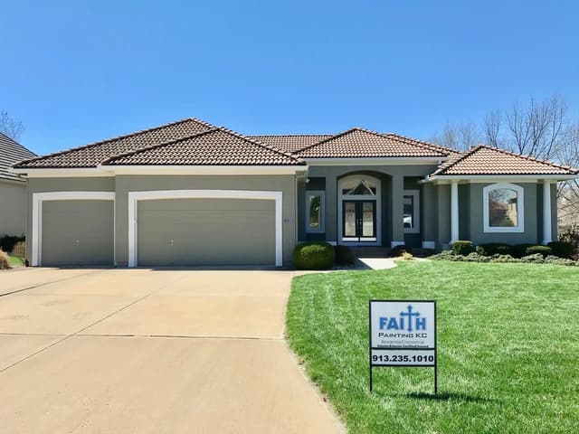 White Chooz Painters logo with blue background placeholder for paintig company logos