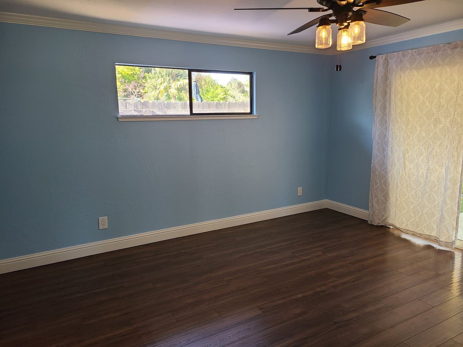 Speedy Clean Painting & Pressure Washing gallery image 4