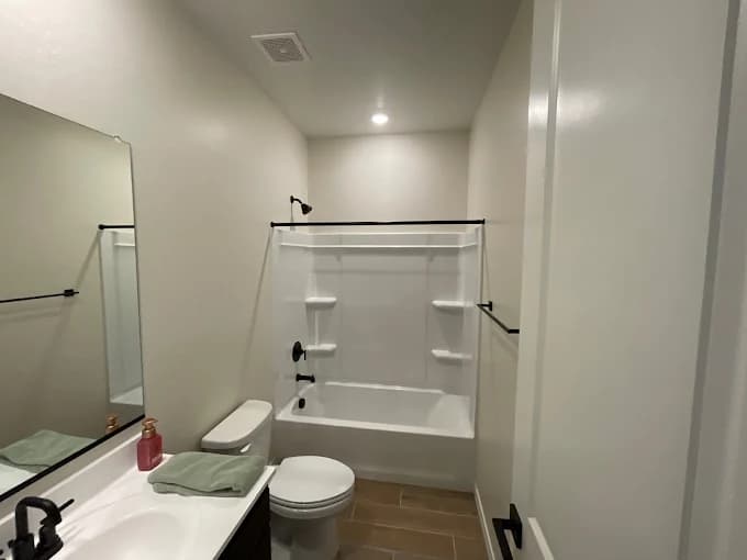 Double G Painting Contractors LLC gallery image 3