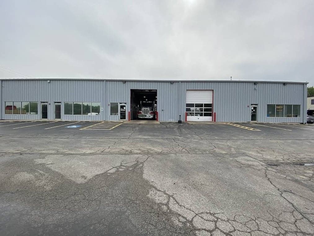 MV Renovations And Painting gallery image 4