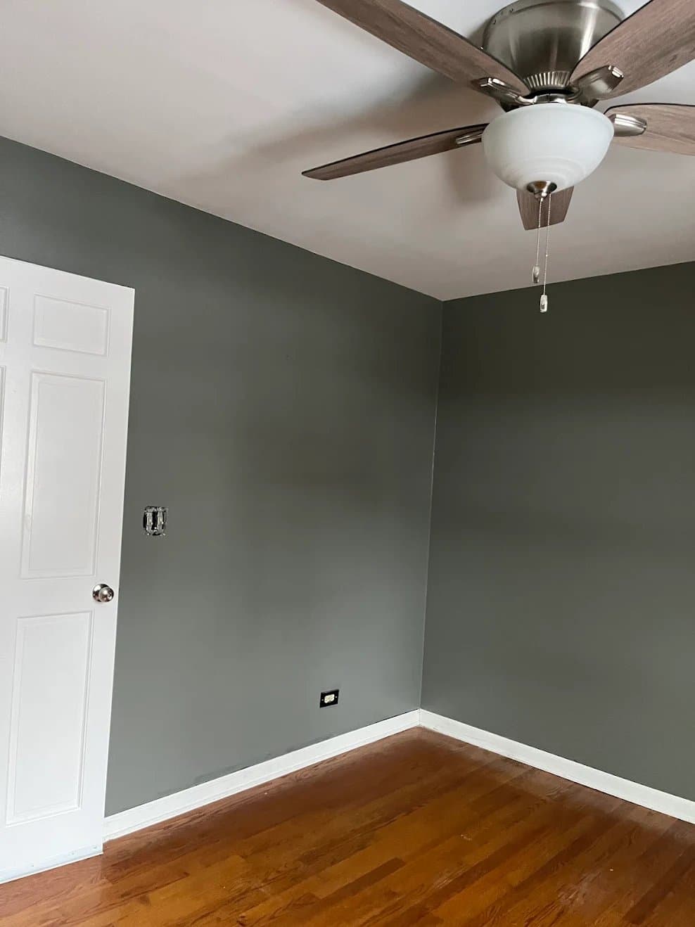 Facility Service Painting gallery image 1