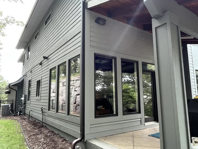 White Chooz Painters logo with blue background placeholder for paintig company logos